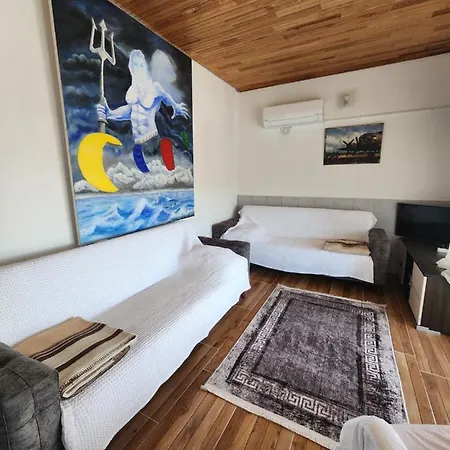 Kahraman Apart Gokceada